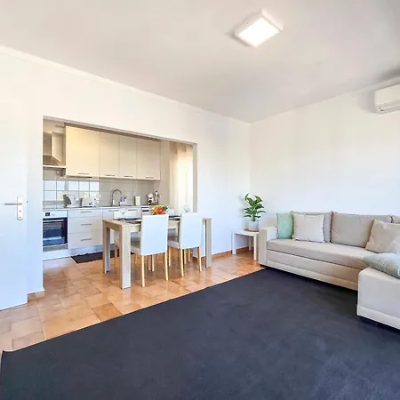 Appartement Panorama Rocha Serenity *